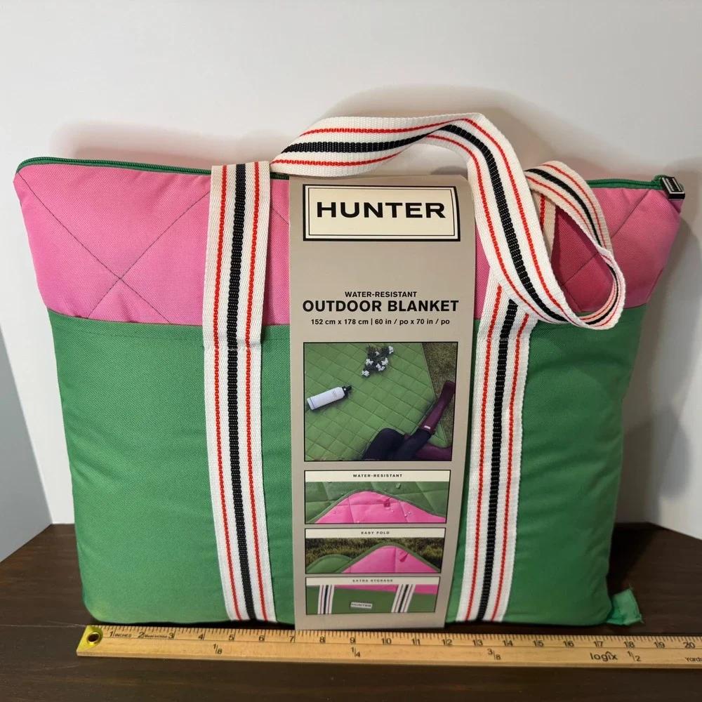 Hunter Water-Resistant Outdoor Blanket Picnic Tote Pink Green 60x70 New